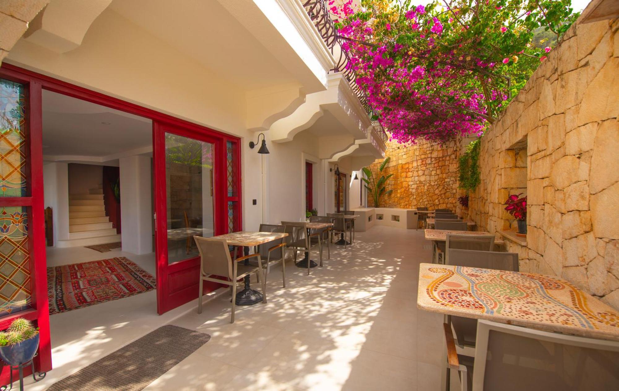 Hotel Begonvil Kaş Ngoại thất bức ảnh