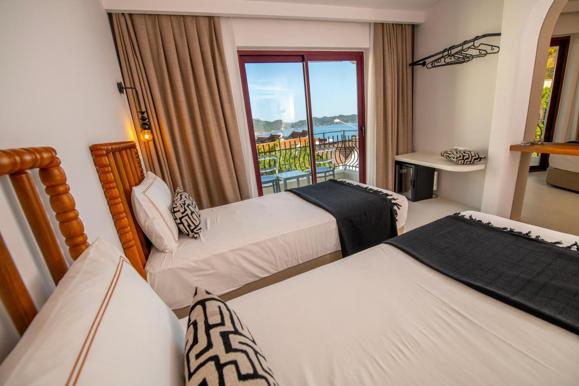 Hotel Begonvil Kaş Ngoại thất bức ảnh